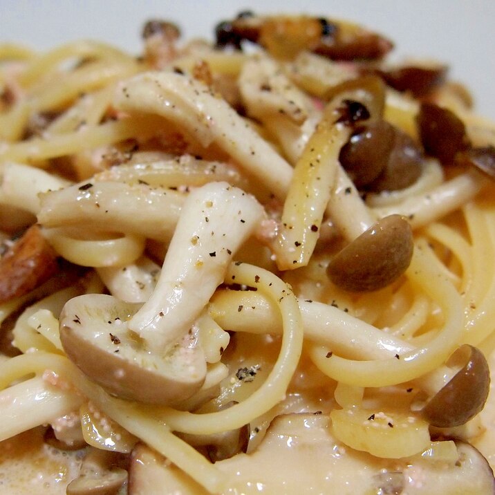 たっぷりきのこのチーズソースパスタ レシピ 作り方 By まるっとまる 楽天レシピ たっぷりきのこのチーズソースパスタ レシピ 作り方 By まるっとまる 楽天レシピ